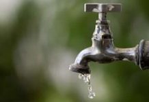 Crianças em vulnerabilidade têm menos acesso à água potável, diz Unicef torneira_de_agua