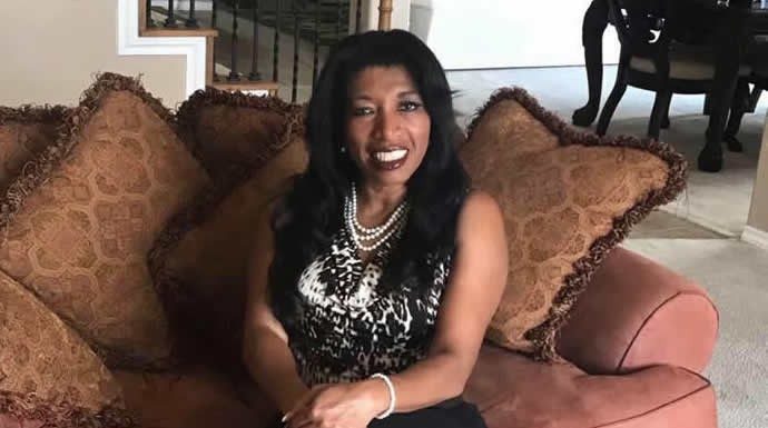 Quem é Mrs. Leonora Claudia Vidal Glasper? – “VIP”