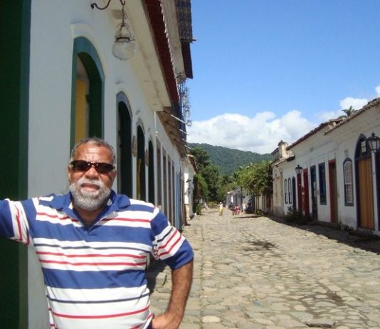 Adinaldo de Souza – O Poeta. Adinaldo Ferissima