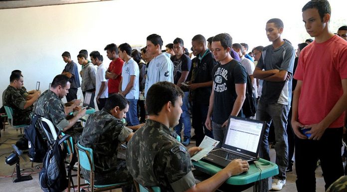 Crônica – Excesso de Contingente