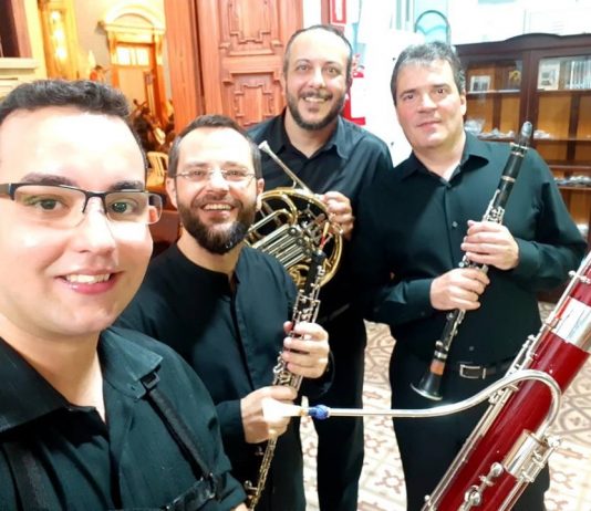 VIP – Marcelo Meira, genial clarinetista brasileiro residente nos Estados Unidos, volta a Limeira, SP, para um novo e inesquecível concerto após 10 anos.