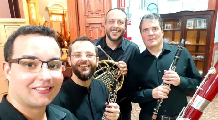 VIP – Marcelo Meira, genial clarinetista brasileiro residente nos Estados Unidos, volta a Limeira, SP, para um novo e inesquecível concerto após 10 anos.