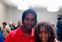 Ronaldinho Gaúcho, Gênio, Mágico, Mestre espetacular da bola, falou conosco em Houston, Texas – Emoção de uma criança