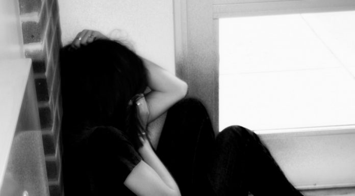 Crônica – Alguma coisa está fora da ordem.