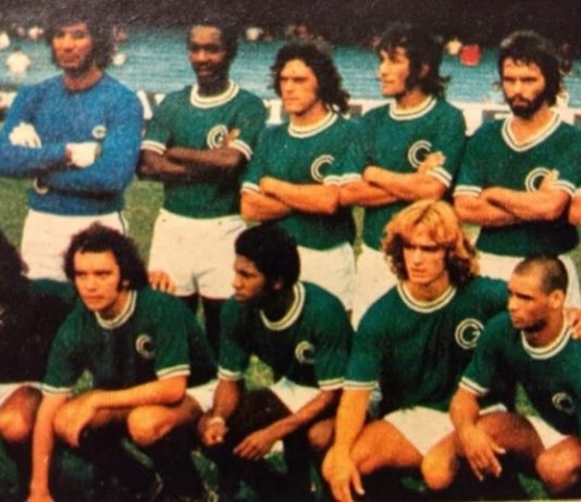 News – Odair lateral direito do Guarani em 1975 – Quem está vivo demora mas um dia aparece.