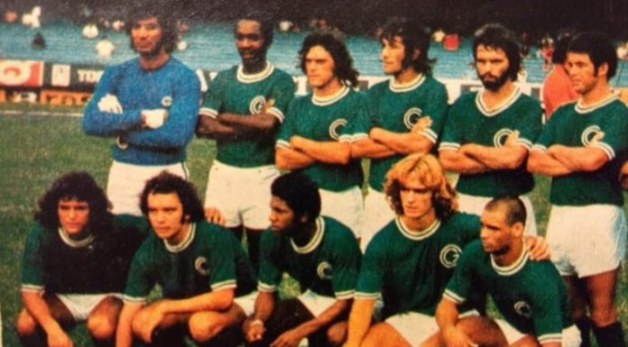 News – Odair lateral direito do Guarani em 1975 – Quem está vivo demora mas um dia aparece.