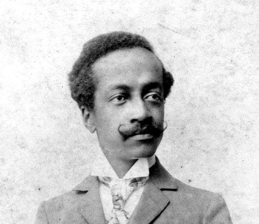 Crônica – Um extraordinário médico negro, psiquiatra, frequentemente considerado como o fundador da disciplina psiquiátrica e da psicanálise no Brasil pelos avanços por ele promovidos. Juliano Moreira.