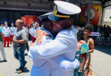 VIP – A celebração da vitória de um dos guerreiros negros – A oportunidade e a educação, são as bases para vencer, mesmo sendo morador de uma favela.