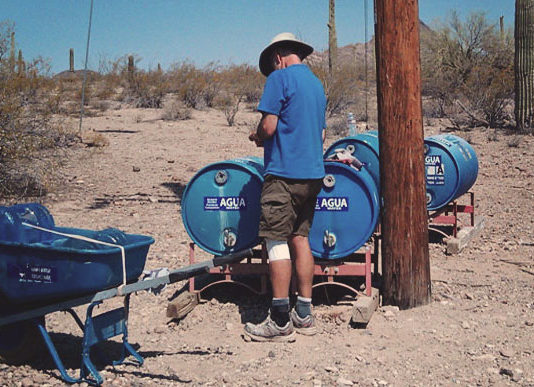 Crônica – Assistência humanitária ao longo da fronteira dos Estados Unidos e México.