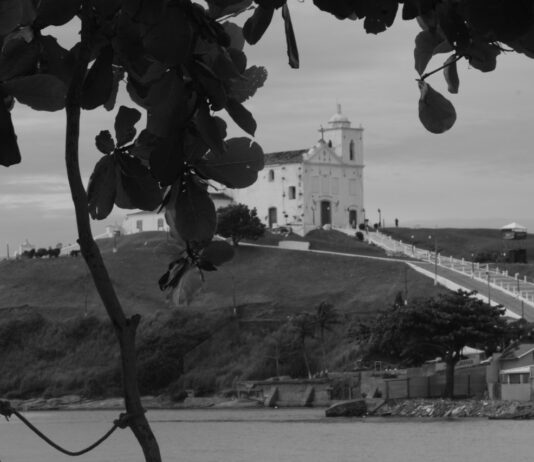 Crônica – Através das fotos de Thereza Kezen, “Conheça” a vida e vá à Saquarema, cidade localizada na Região dos Lagos, do Rio de Janeiro.