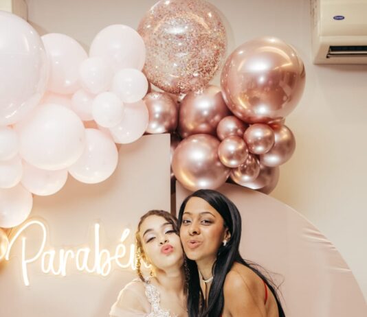 VIP – Giovana Craveiro Lima, “Gigi”, parabéns pelos seus 15 aninhos de vida.