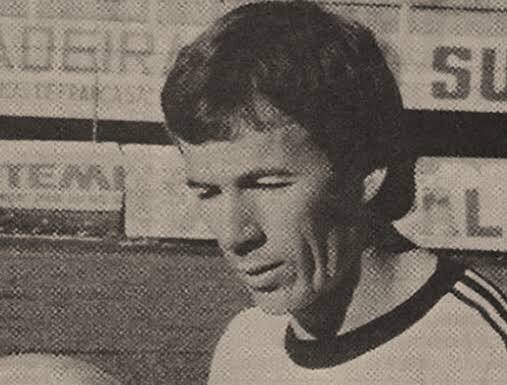 VIP – Tadeu Ricci, a sutileza com a bola, como os imortais mestres e nobres deste esporte chamado futebol.