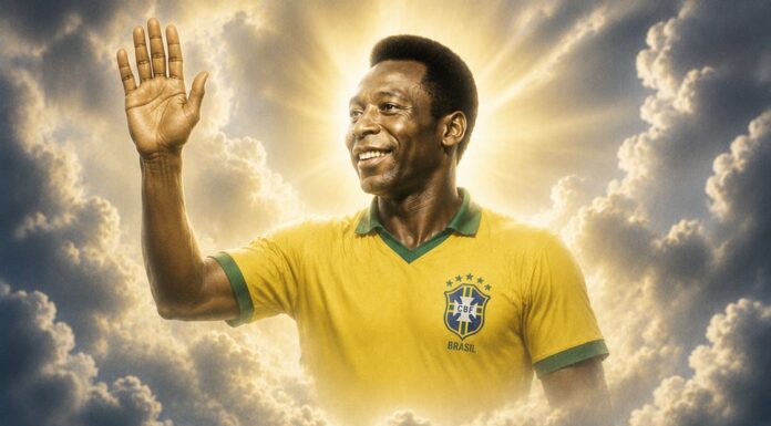 Crônica – Eterno Rei Pelé Observa o Duelo de Gigantes